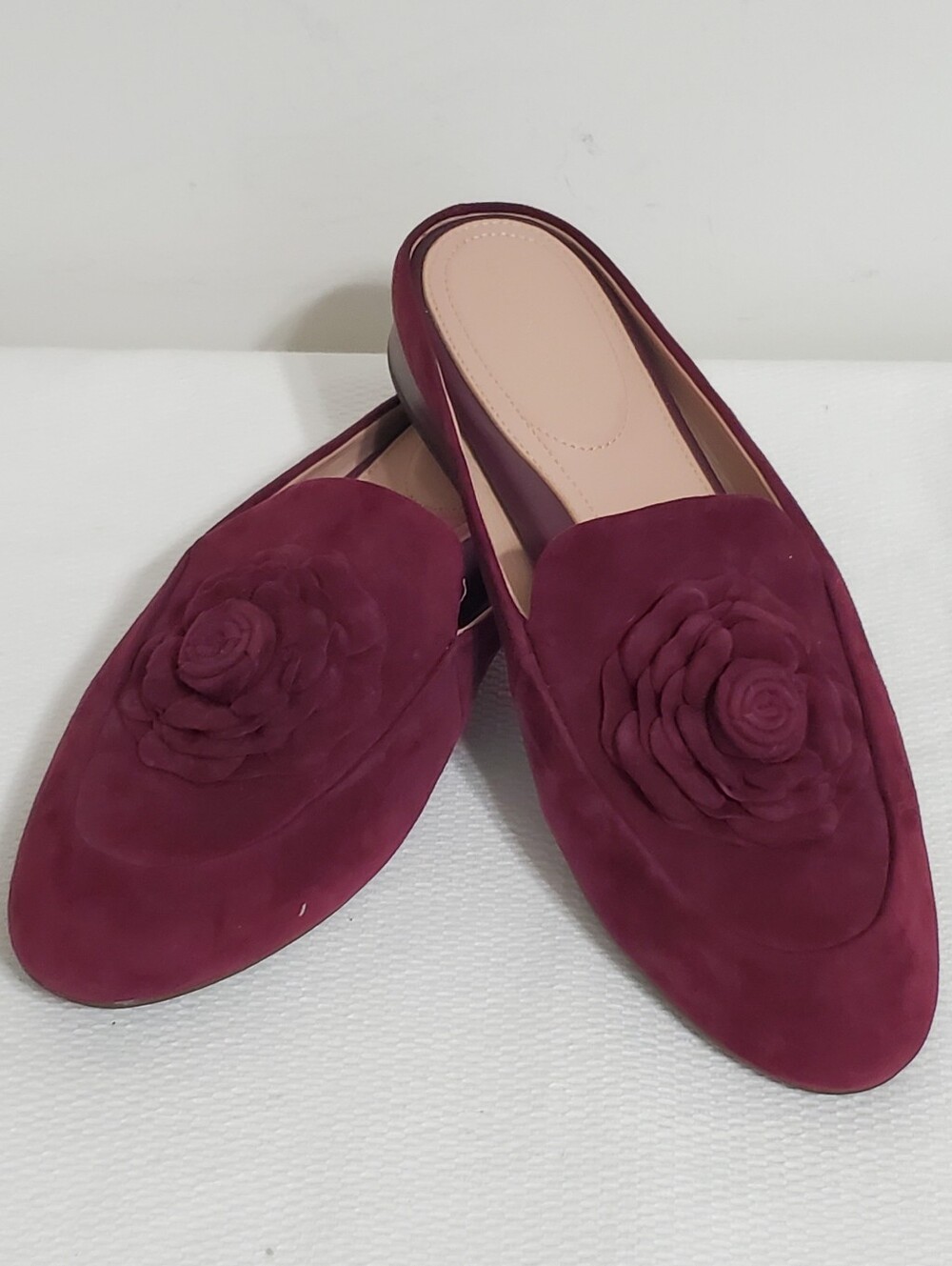 Taryn Rose Blythe Mule Burgundy Suede With Sculpted Floral Detail 9.5